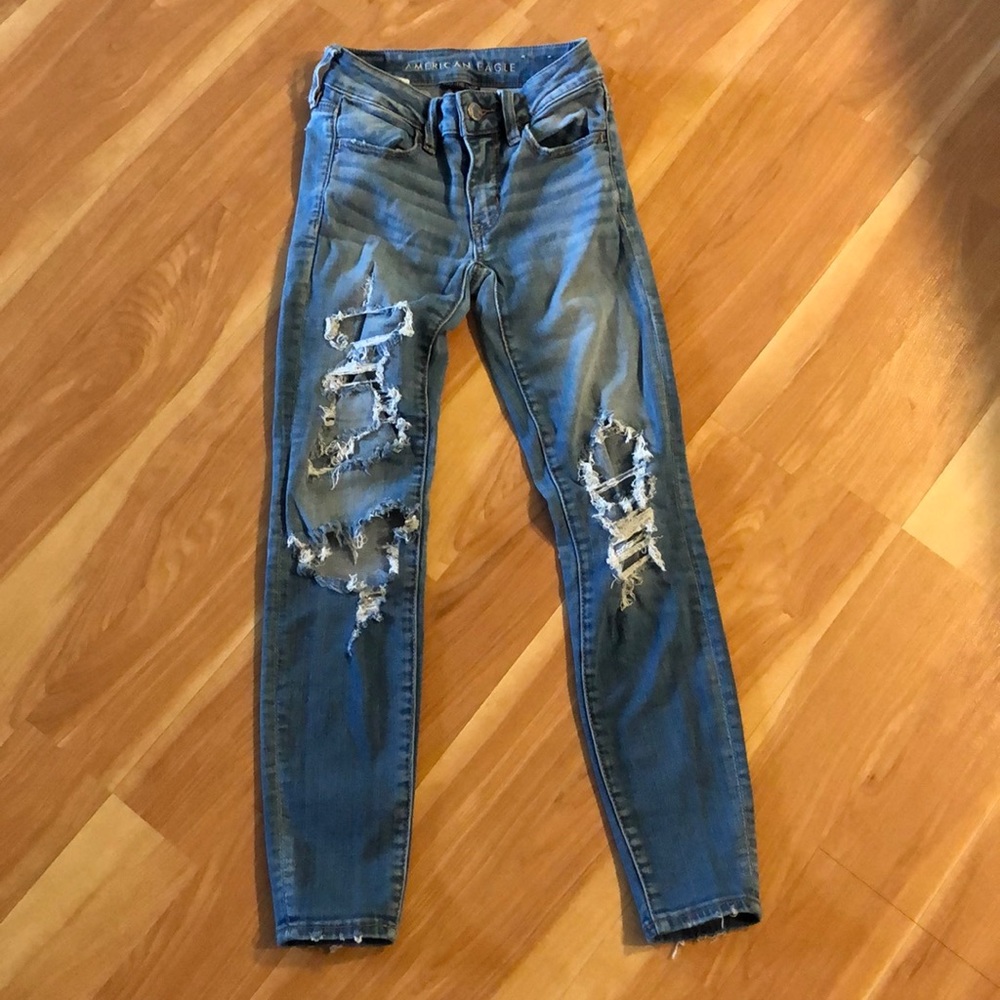 Women’s Next level stretch American eagle jeans